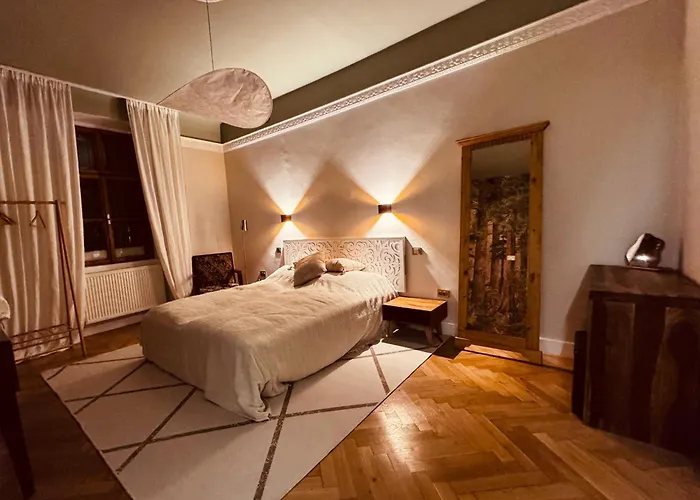 Belle Vista Apartment *