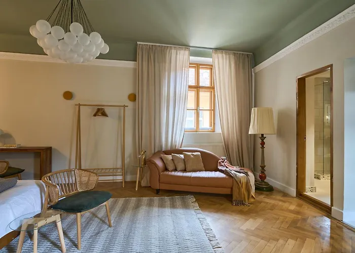 Belle Vista Apartment *